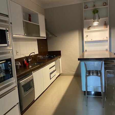 Вилла Casa No Centro De Балнеариу-Камбориу Экстерьер фото